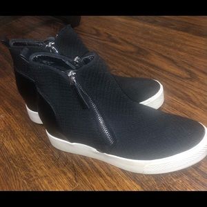 Steve Madden fabric wedge sneaker